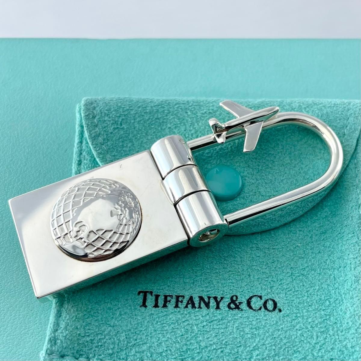 Tiffany キーホルダー 南京錠 ティファニー ワールドトラベラー 南京錠 キーホルダー 飛行機 地球