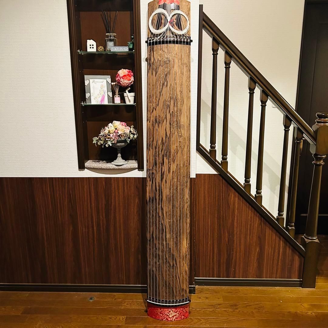 良品】琴 和楽器 弦楽器 13弦 和琴 木製 13弦琴 琴柱付き - メルカリ