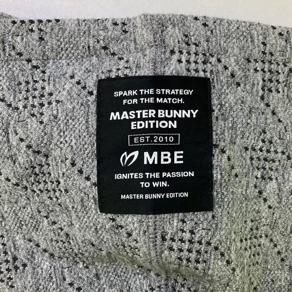  サイズ 1 MASTER BUNNY EDITION マスターバニーエディション モデル ニット切替 フード付き長袖ジャケット グレー系 ゴルフウェア レディース ストスト ジャケット レディースウェア