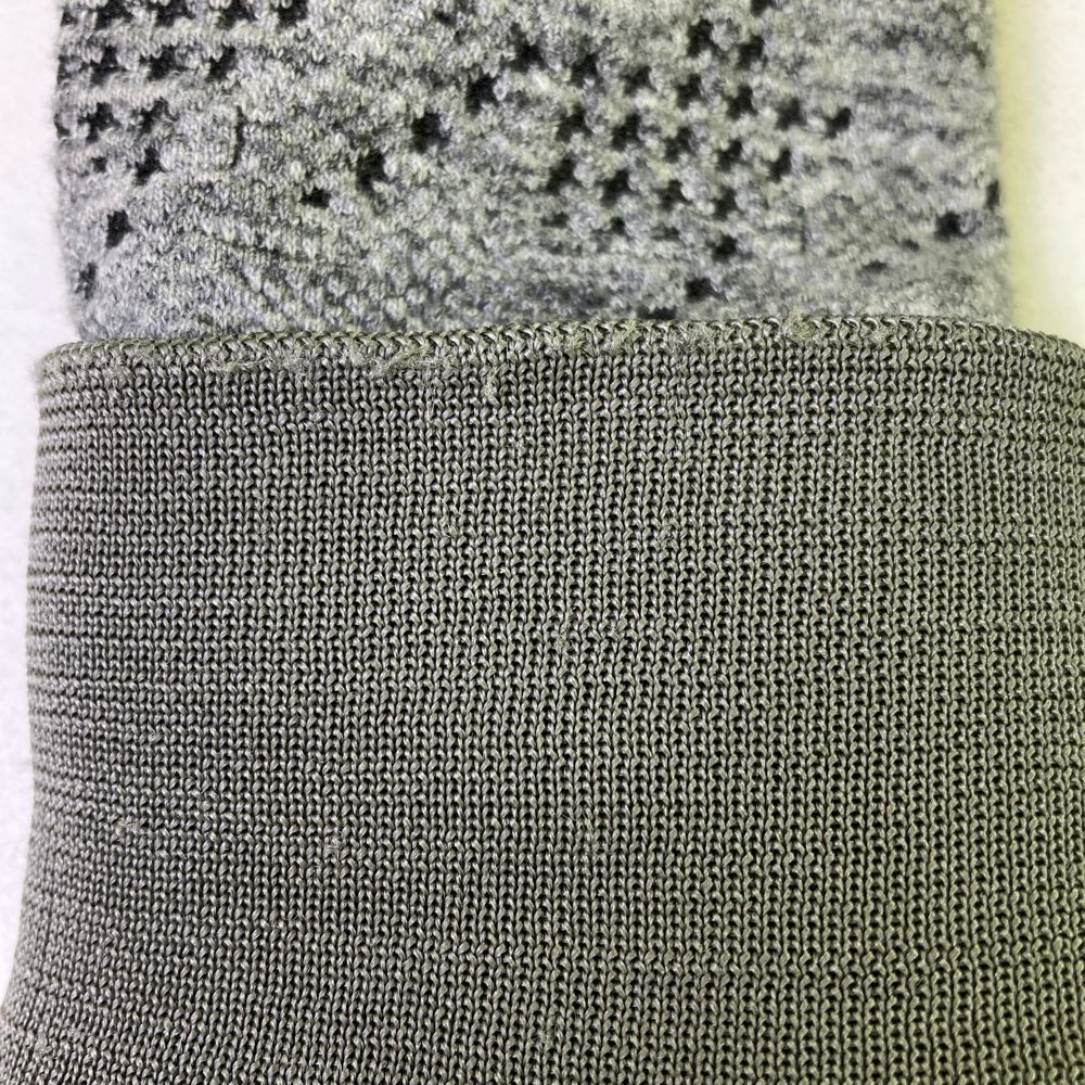 モデル ニット切替