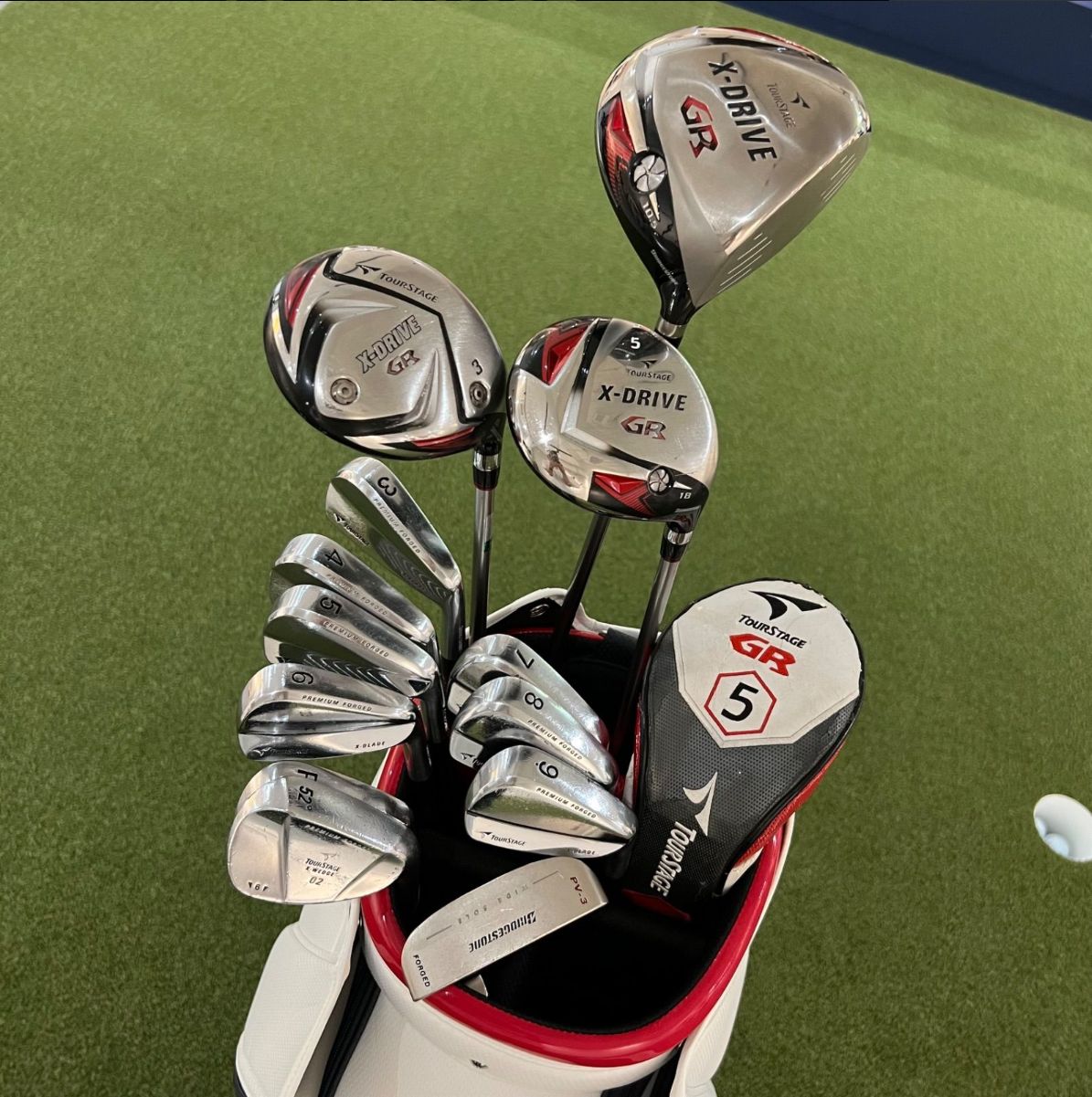 初心者おすすめ メンズゴルフクラブセット ルコックキャディーバック付
