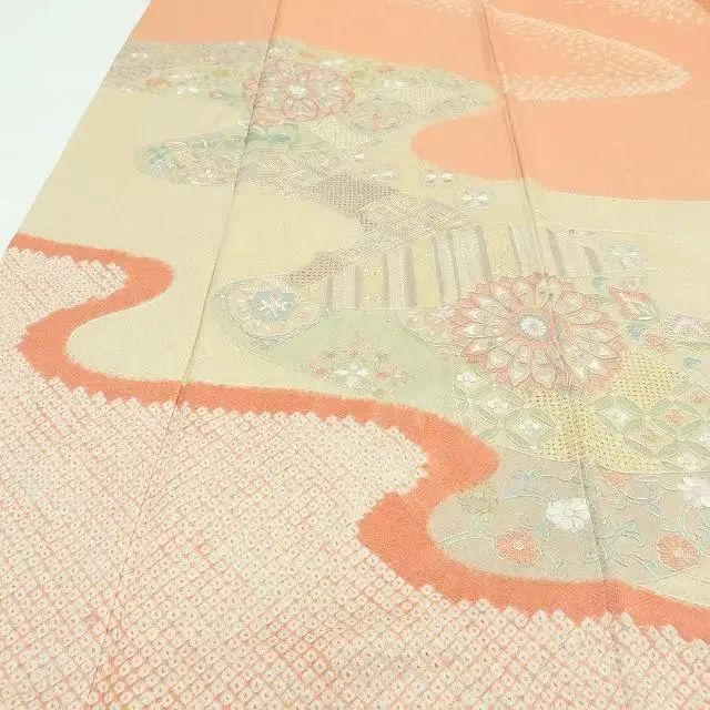 Y3602❁美品未着用 単衣 正絹 蘇州刺繡 絞り 手縫い仕立て 訪問着 着物 百華❀Y3653◇美品未着用 正絹 蘇州刺繡 絞り 仕付け糸付 手縫い 訪問