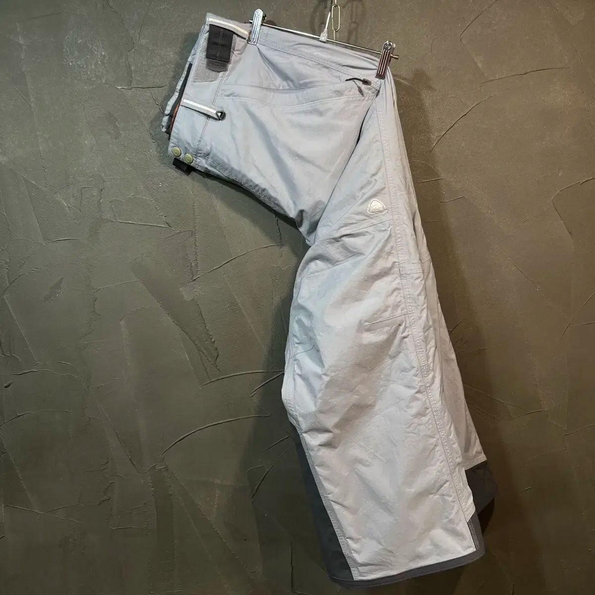 L NIKE ACG ストーム フィット パンツ