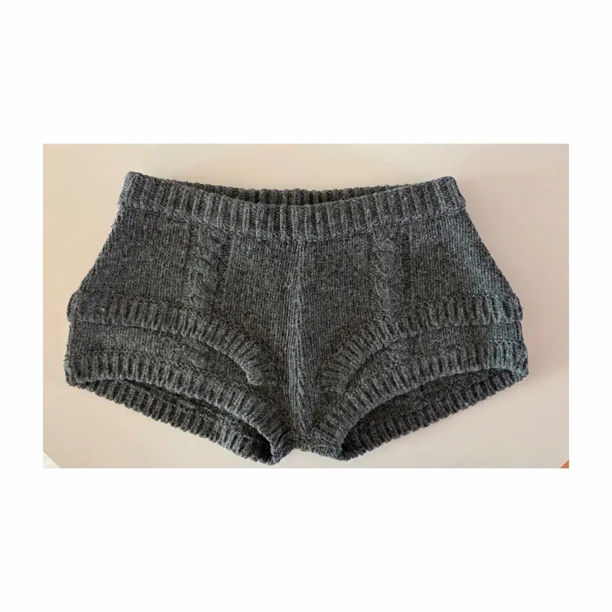 品質100％ 保証！ ウリカサンクトゥス ウリカサンクトゥス ロープ ニット パンツ ハーフパンツ