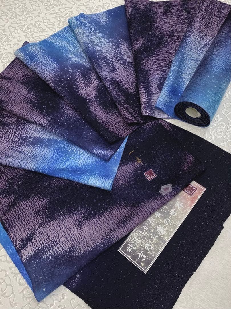 吉野一廉 銀通し 小紋 反物 正絹 着尺 落款入 作家物 No.53 吉野一廉 銀通し 小紋 反物 正絹 着尺 落款入 作家物 No.82 - メルカリ