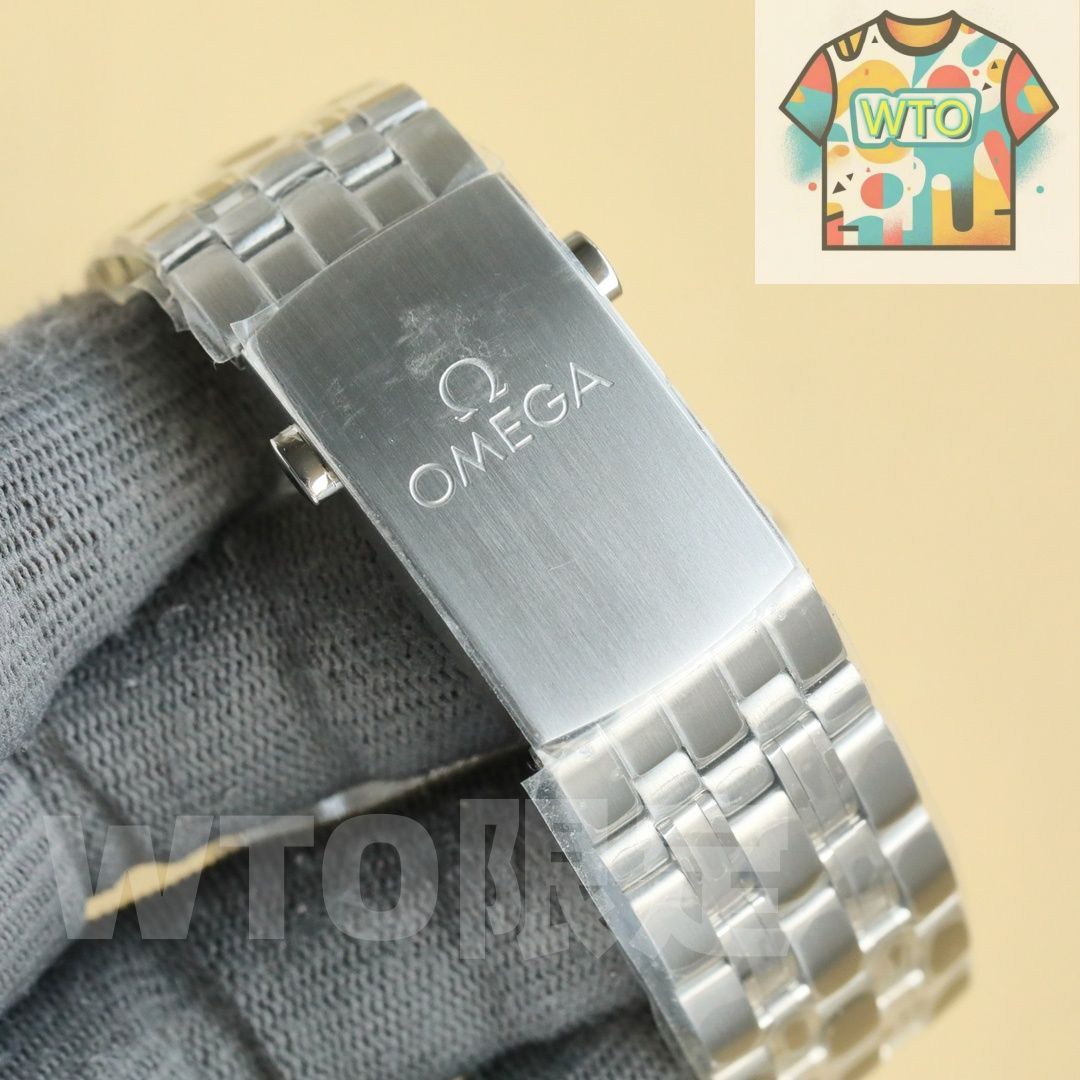 セラミックベゼルを特徴とする