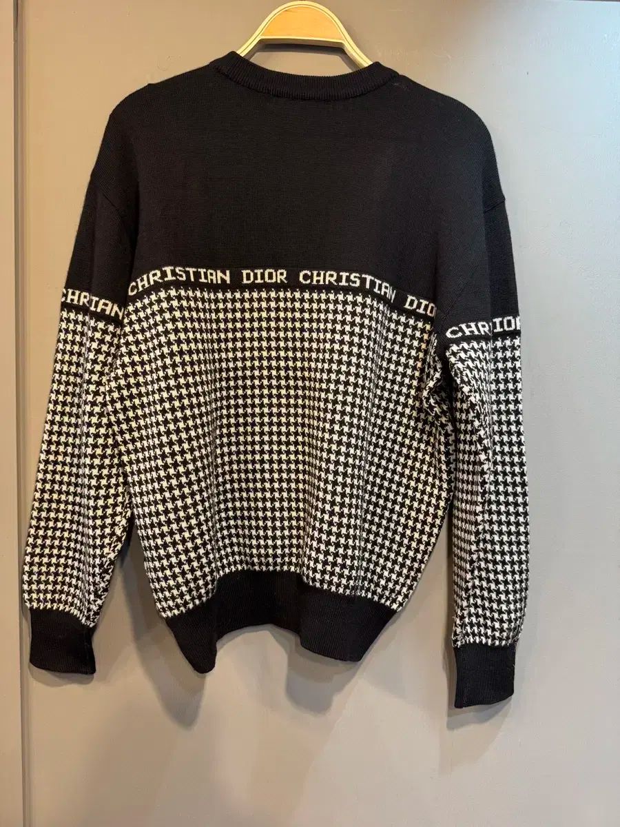 クリスチャンディオール スポーツ S ロゴニット レトロ ヴィンテージ グレー クリスチャンディオール スポーツ S ロゴニット レトロ ヴィンテージ