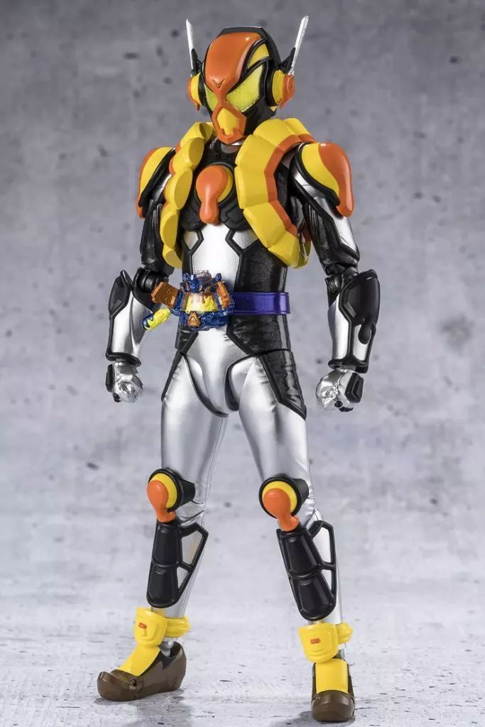 中古】フィギュア S.H.Figuarts 仮面ライダーヴラム プリンカスタム