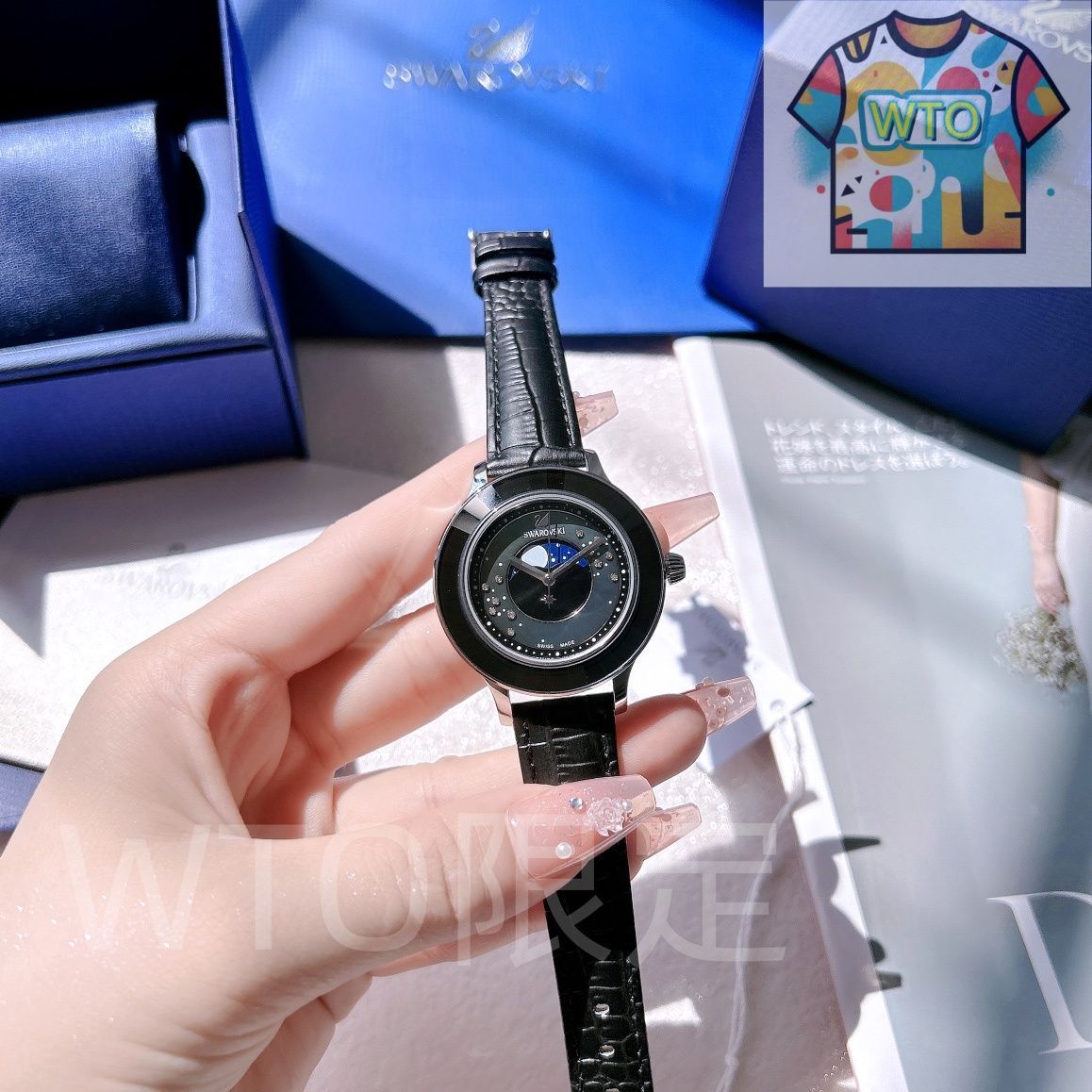 今日 SWAROVSKI スワロフスキー 神秘銀河 月着陸記念款 月相腕時計