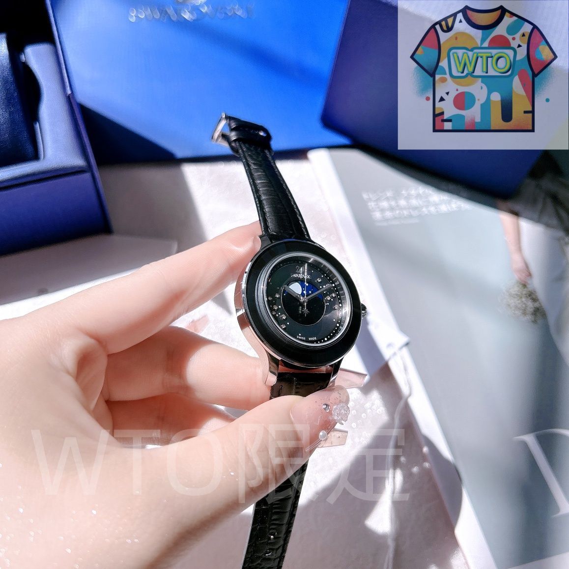 今日 SWAROVSKI スワロフスキー 神秘銀河 月着陸記念款 月相腕時計