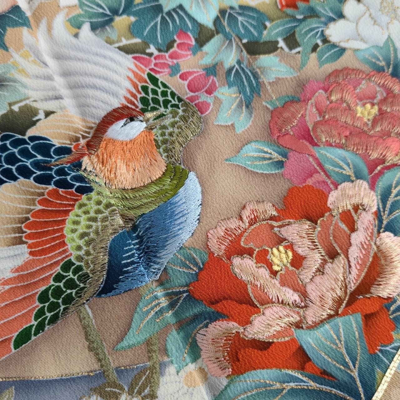 正絹　小紋　作家物 小紋 着物 リサイクル 正絹 袷 手染め 濃グレー 変わり格子 カジュアル