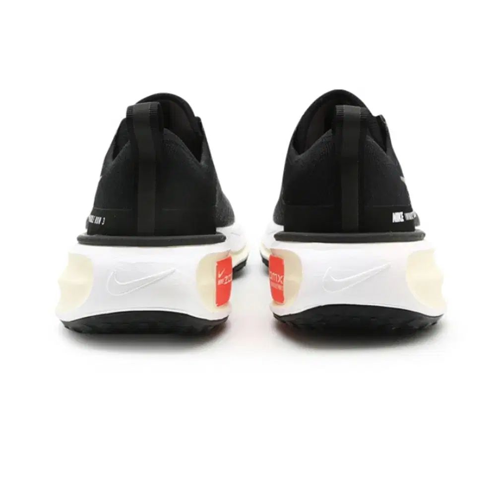  ナイキ インヴィンシブル 3 ロード ランニングシューズ DR 2615 001 登山靴 トレッキングシューズ アウトドアシューズ