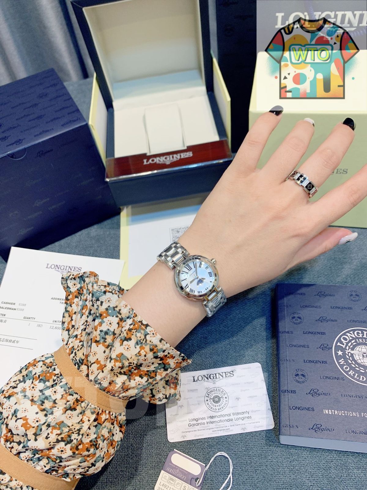 ムーングロウ ルビーダイヤモンド