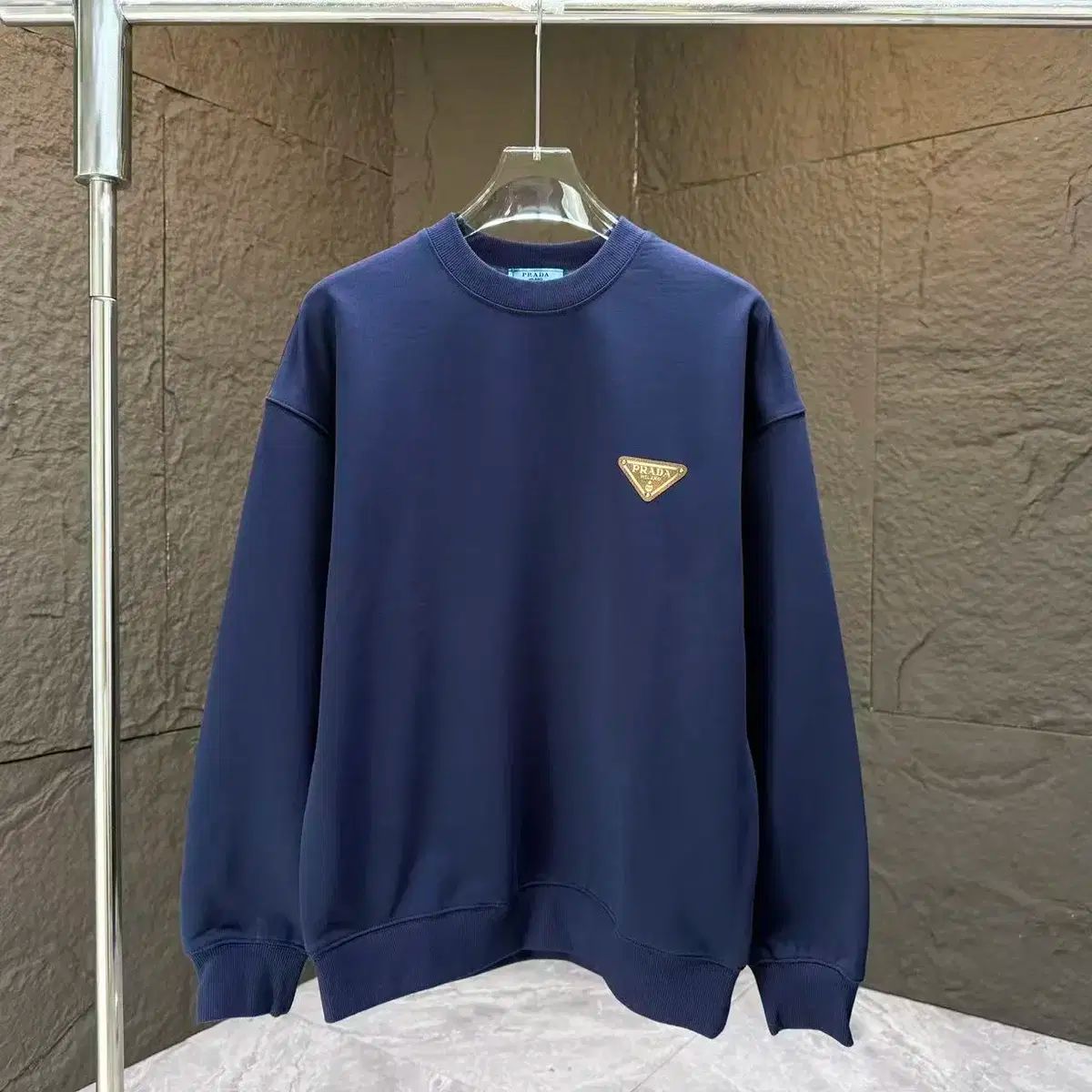 プラダ ユニセックス カジュアル ロゴ ブルー 長袖 スウェット