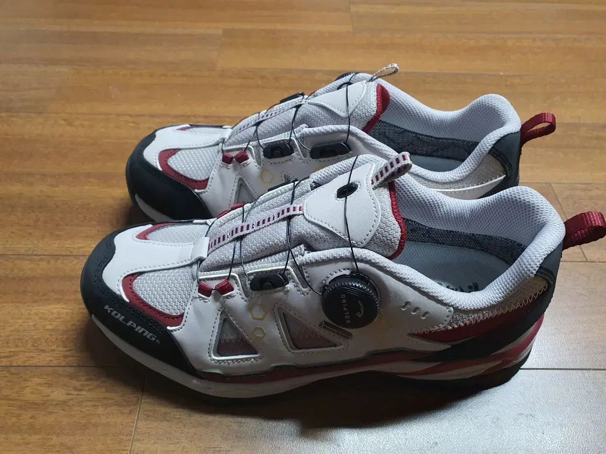 コルピング 四季 ツートン メッシュ ダイアル トレッキングシューズ 265