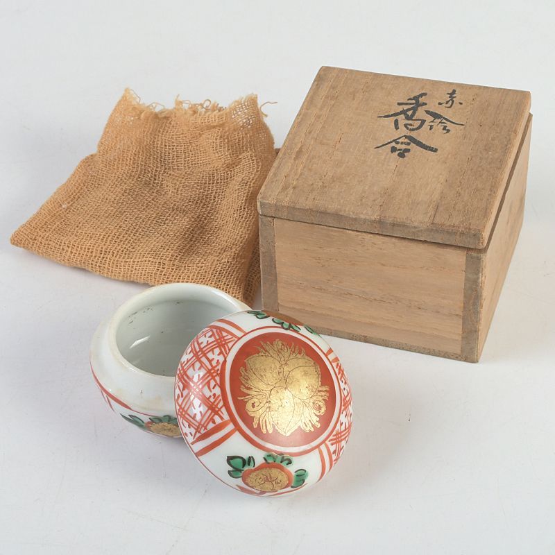 古九谷　九谷焼　赤絵　永楽　菓子皿　茶道具　６客 古九谷 九谷焼 赤絵 永楽 菓子皿 茶道具 6客 古九谷 九谷焼 赤絵 永楽