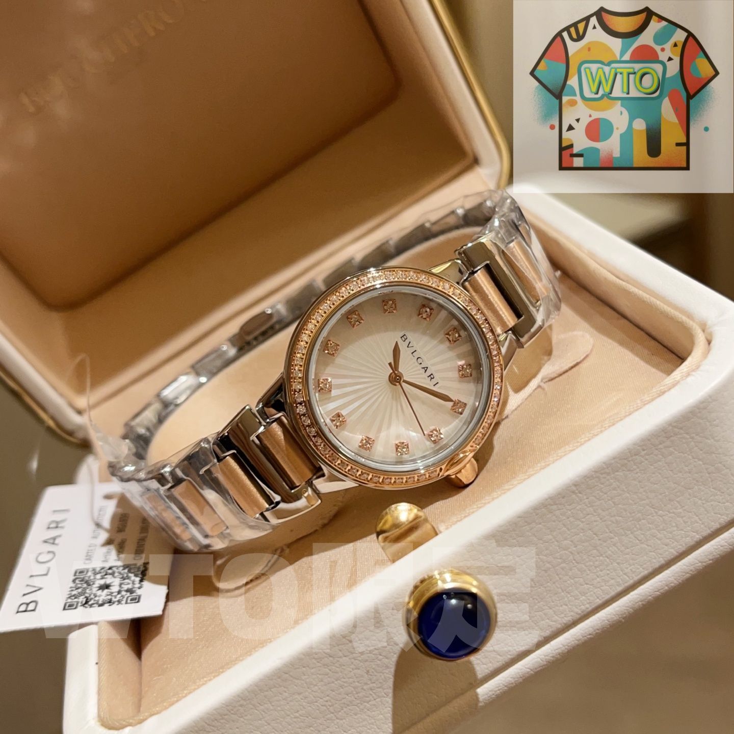 クォーツ腕時計