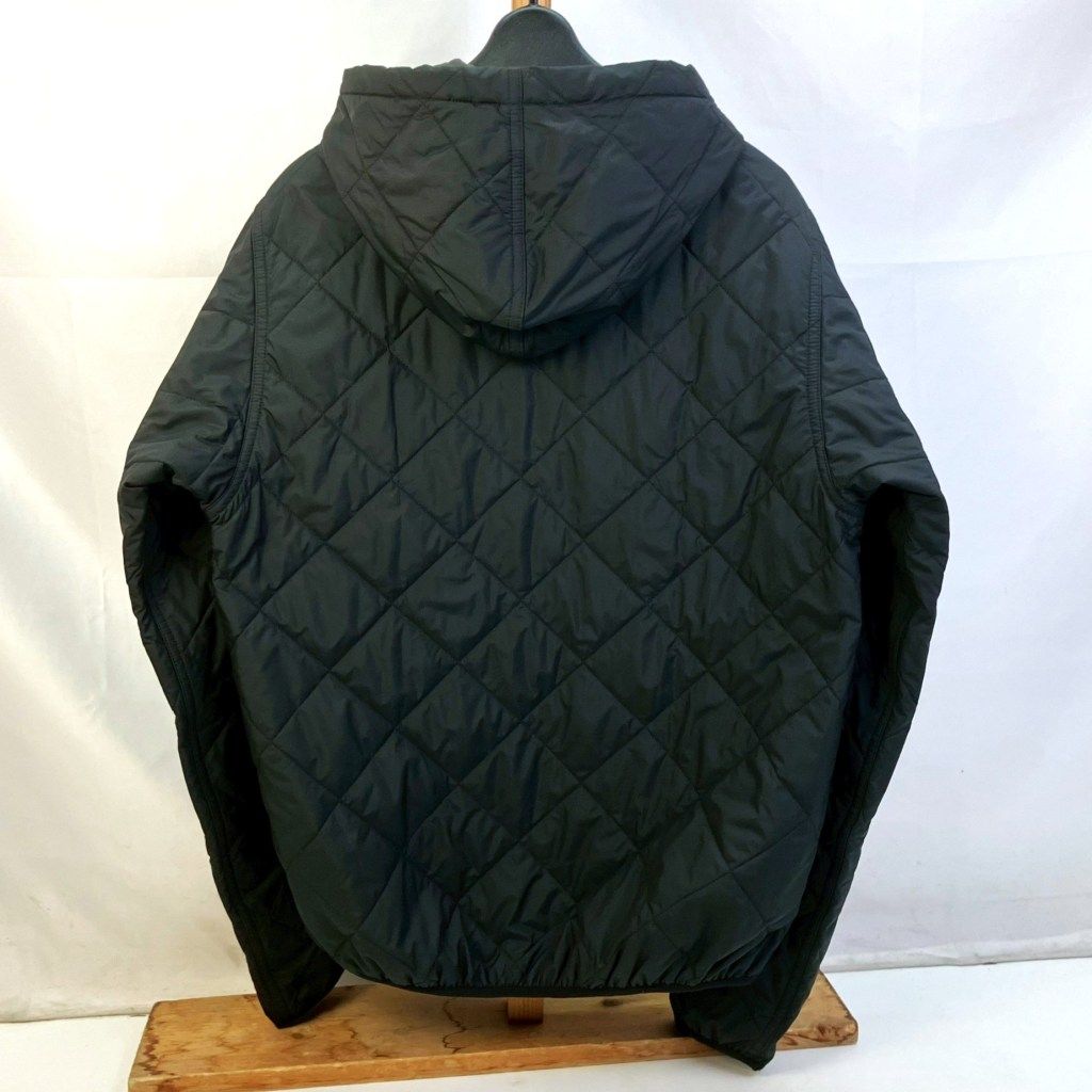 01w-5626 パタゴニア patagonia ダイアモンドキルトボマー フーディー ブラック サイズS メンズ アウター 品