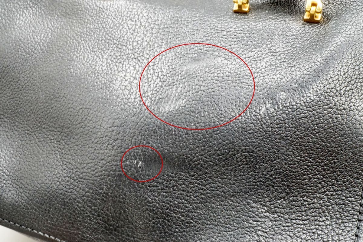 ハンドバッグ ロゴ