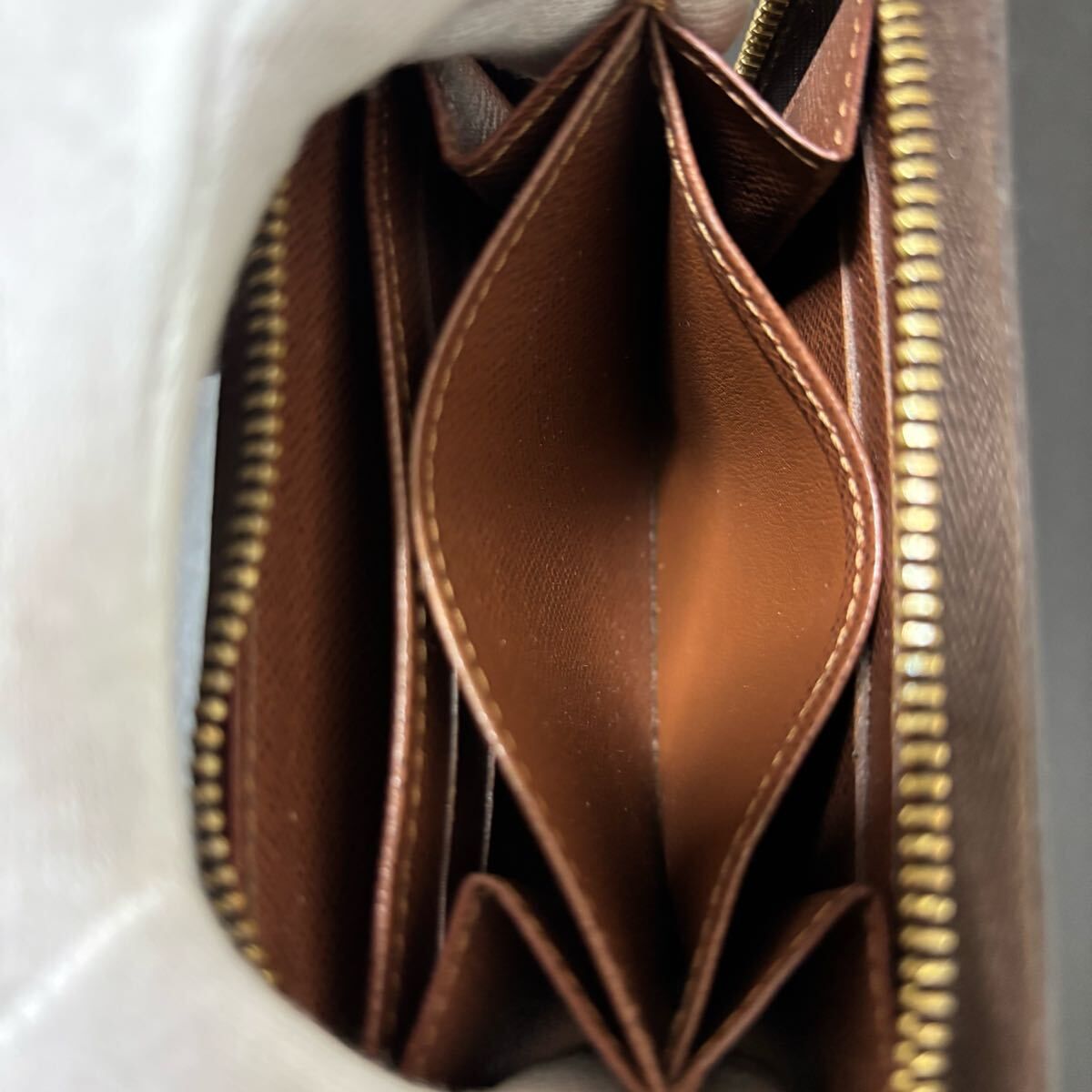 極美品✨ ルイヴィトン モノグラム ジッピー パース カードケース 小銭入 楽天市場】【中古】LOUIS VUITTON ルイヴィトン モノグラムマルチ