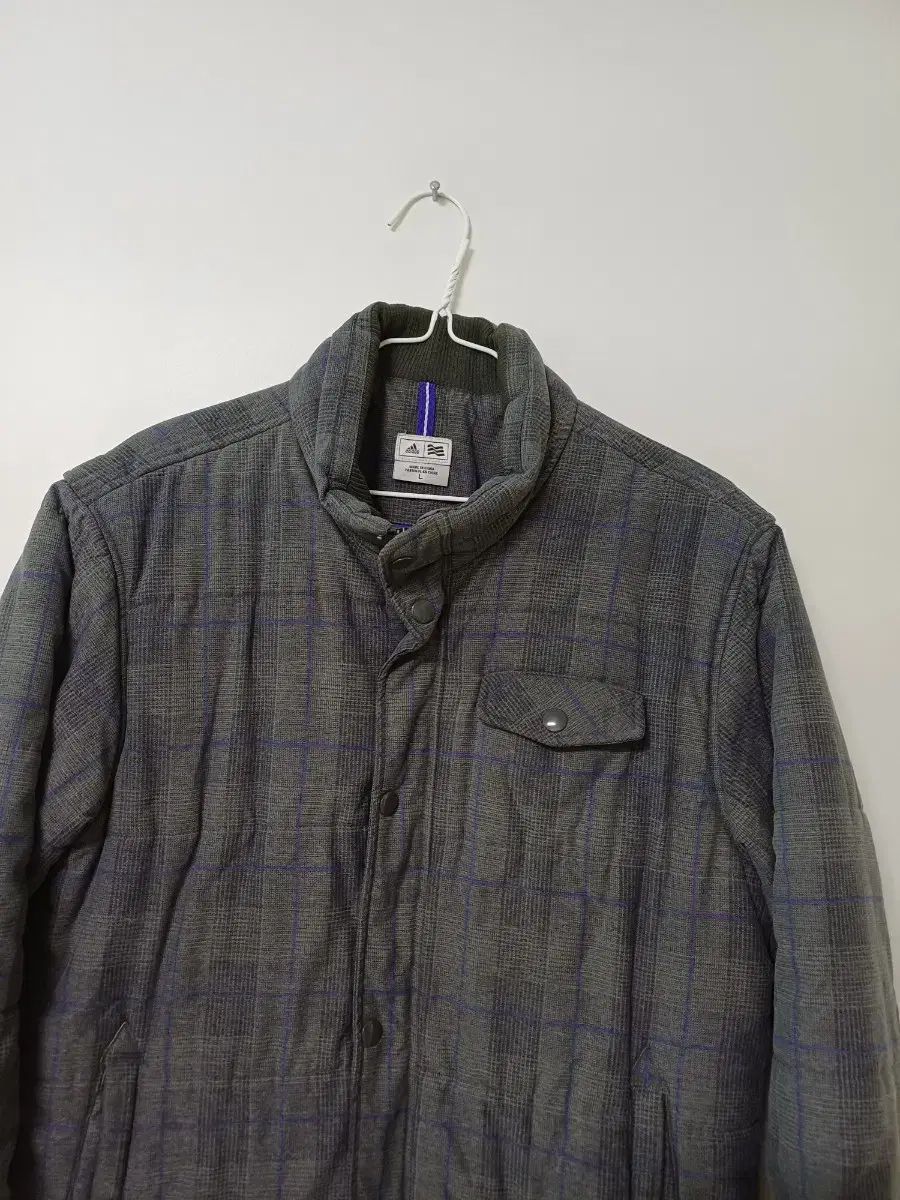 メンズ アディダス ゴルフ 季節の変わり目 冬 ダウンジャケット 100