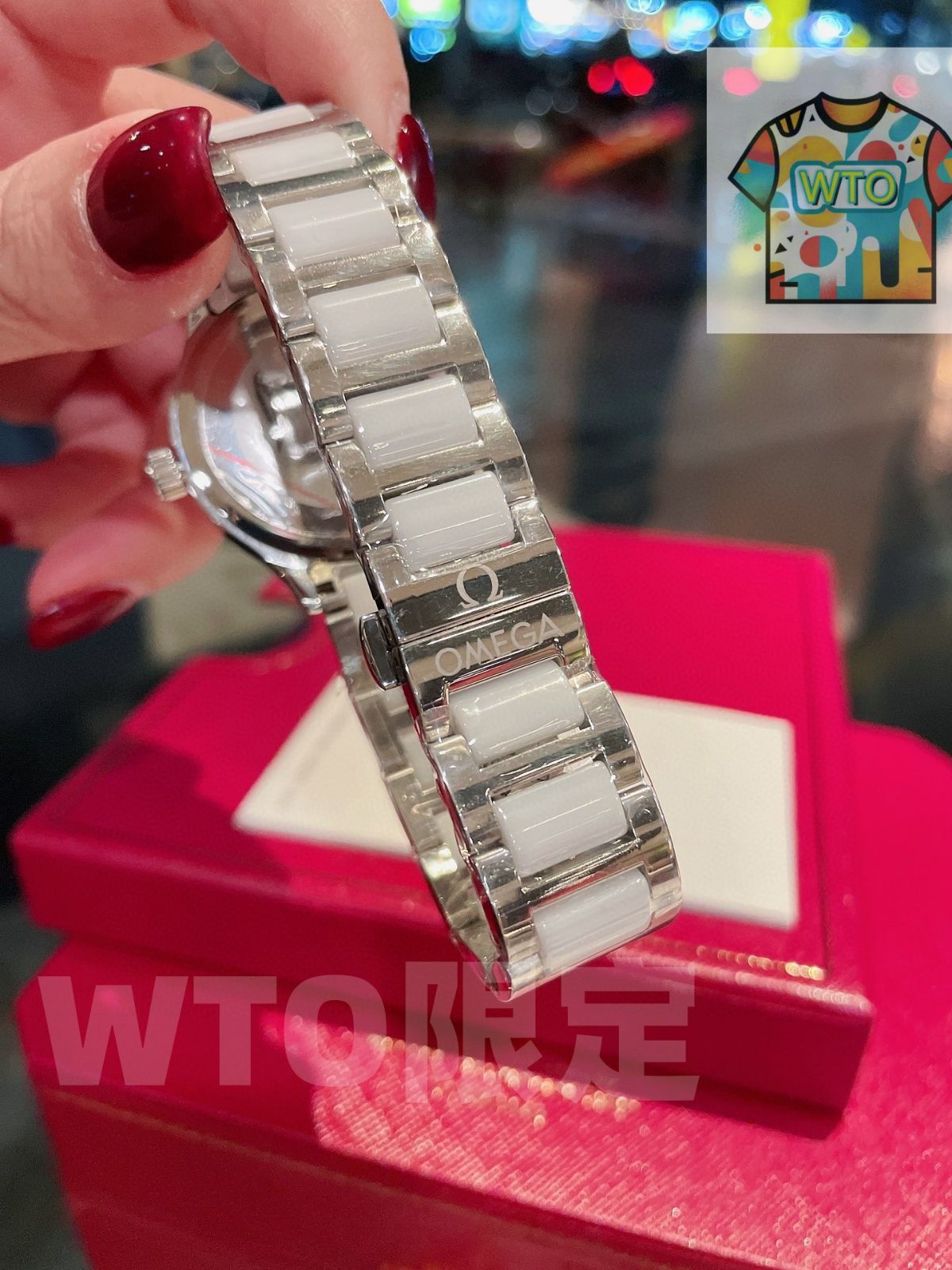 オメガ 316Lステンレススチール製ケースを採用