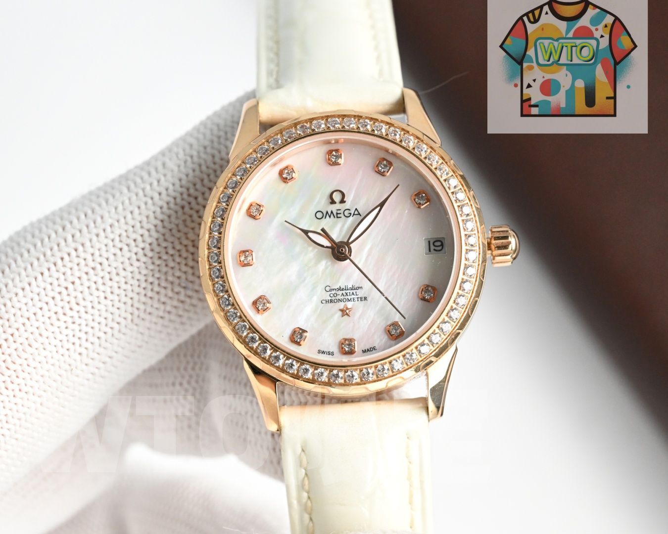 真珠母貝ダイヤル