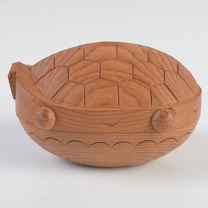 茶道具 飛騨高山 一位一刀彫 牛丸忠之造 亀香合 共布共箱 N S269