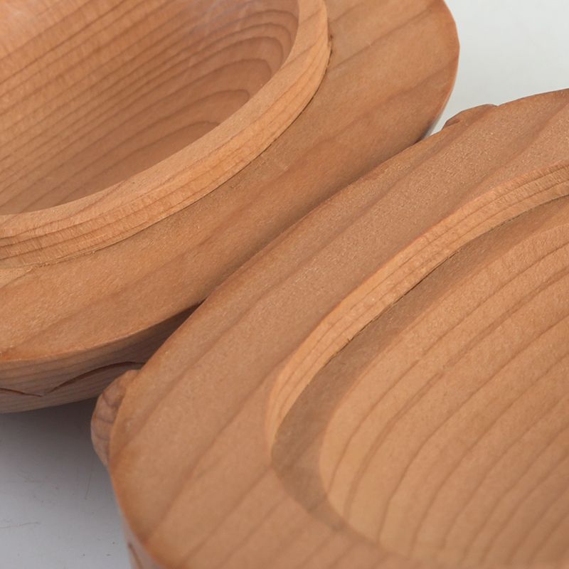 茶道具 飛騨高山 一位一刀彫 牛丸忠之造 亀香合 共布共箱 N S269