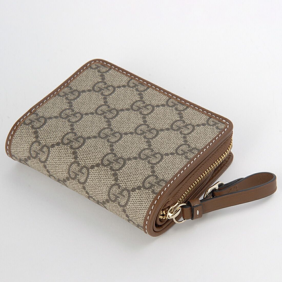 GUCCI グッチ 二つ折り財布 レディース ベージュ GG EMBLEM