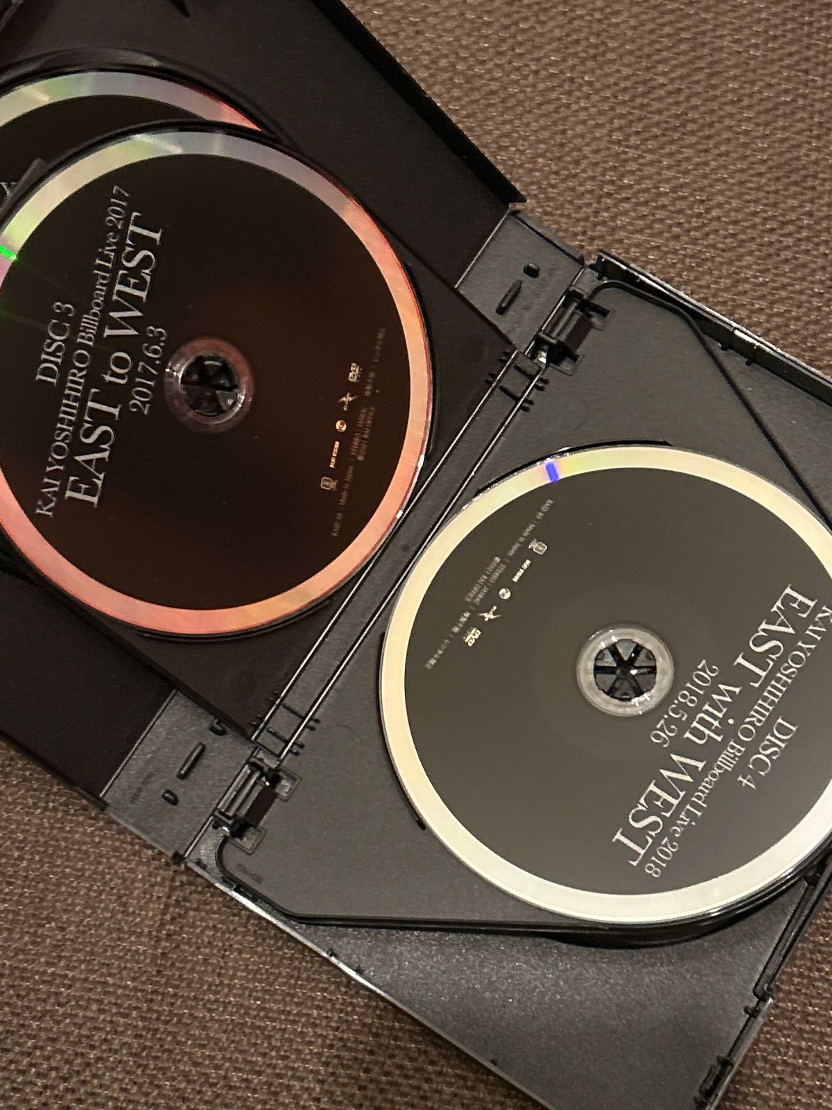 S6141) ポストカード付き KAI YOSHIHIRO Billboard LIVE COMPLETE BOX