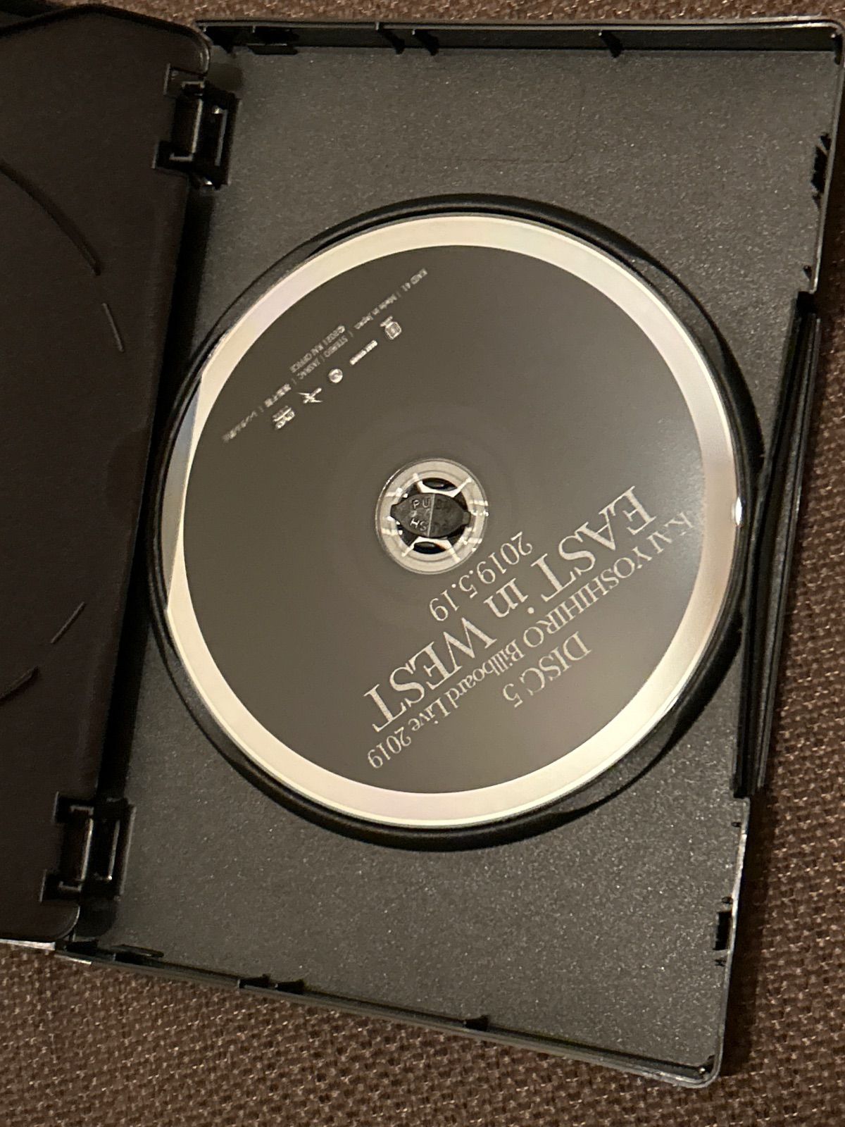 S6141) ポストカード付き KAI YOSHIHIRO Billboard LIVE COMPLETE BOX