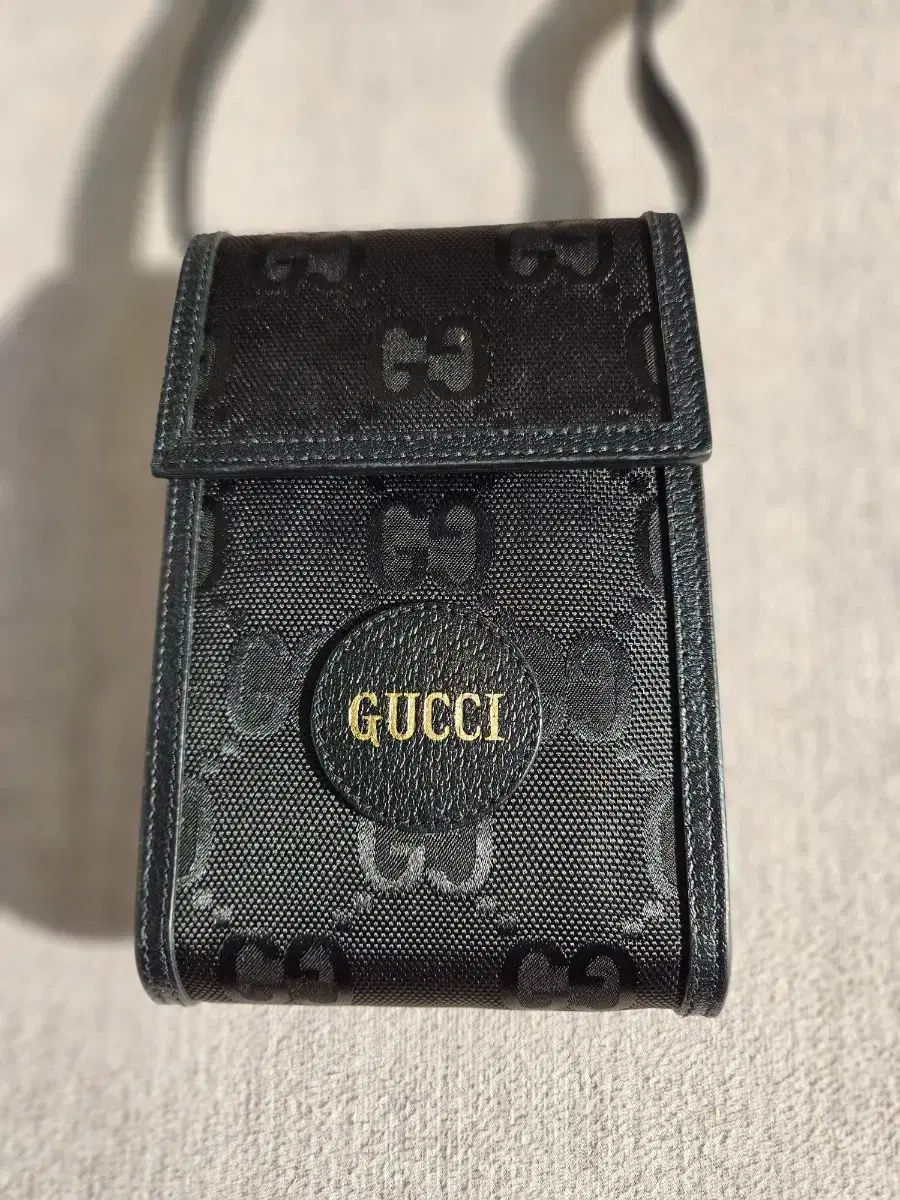 グッチ OFF THE GRID ミニパック