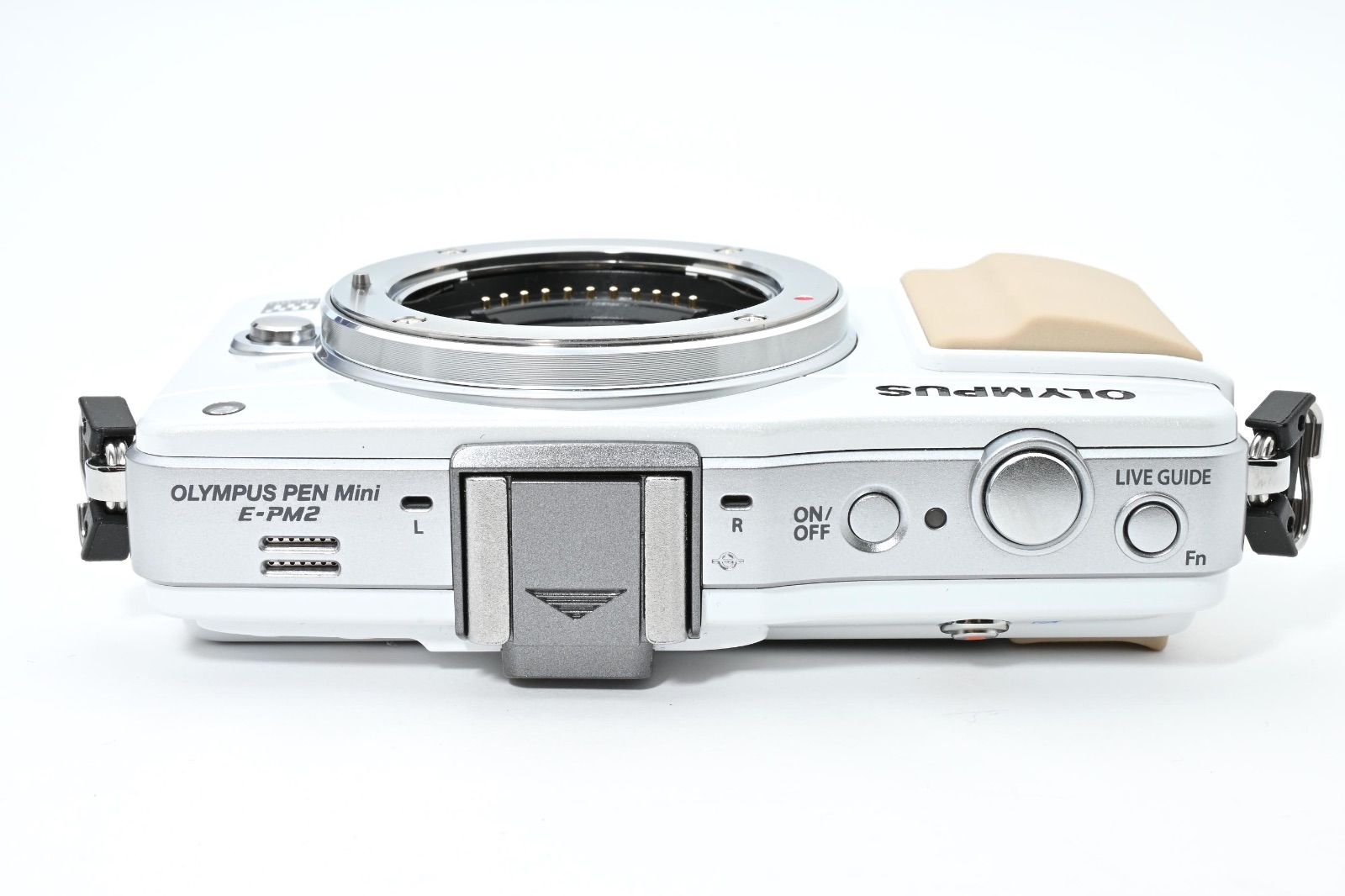 ミラーレス一眼カメラ