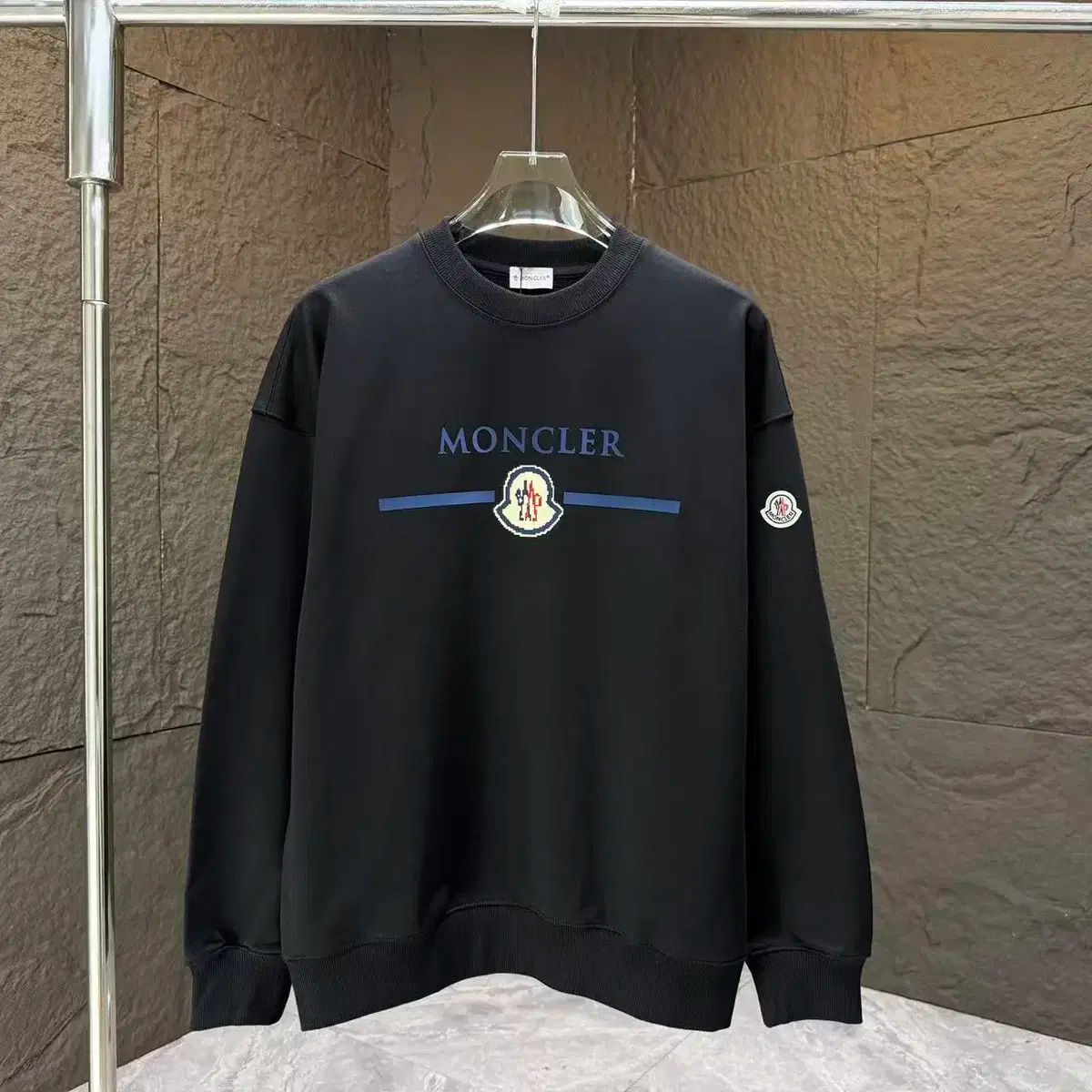 MONCLER モンクレール ユニセックス カジュアル ロゴ ブラック 長袖 スウェット