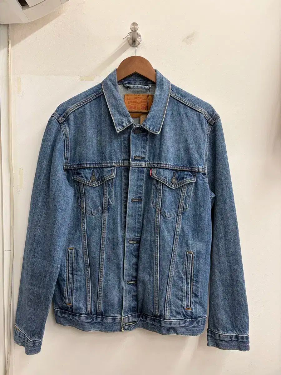 N11 リーバイス デニムジャケット