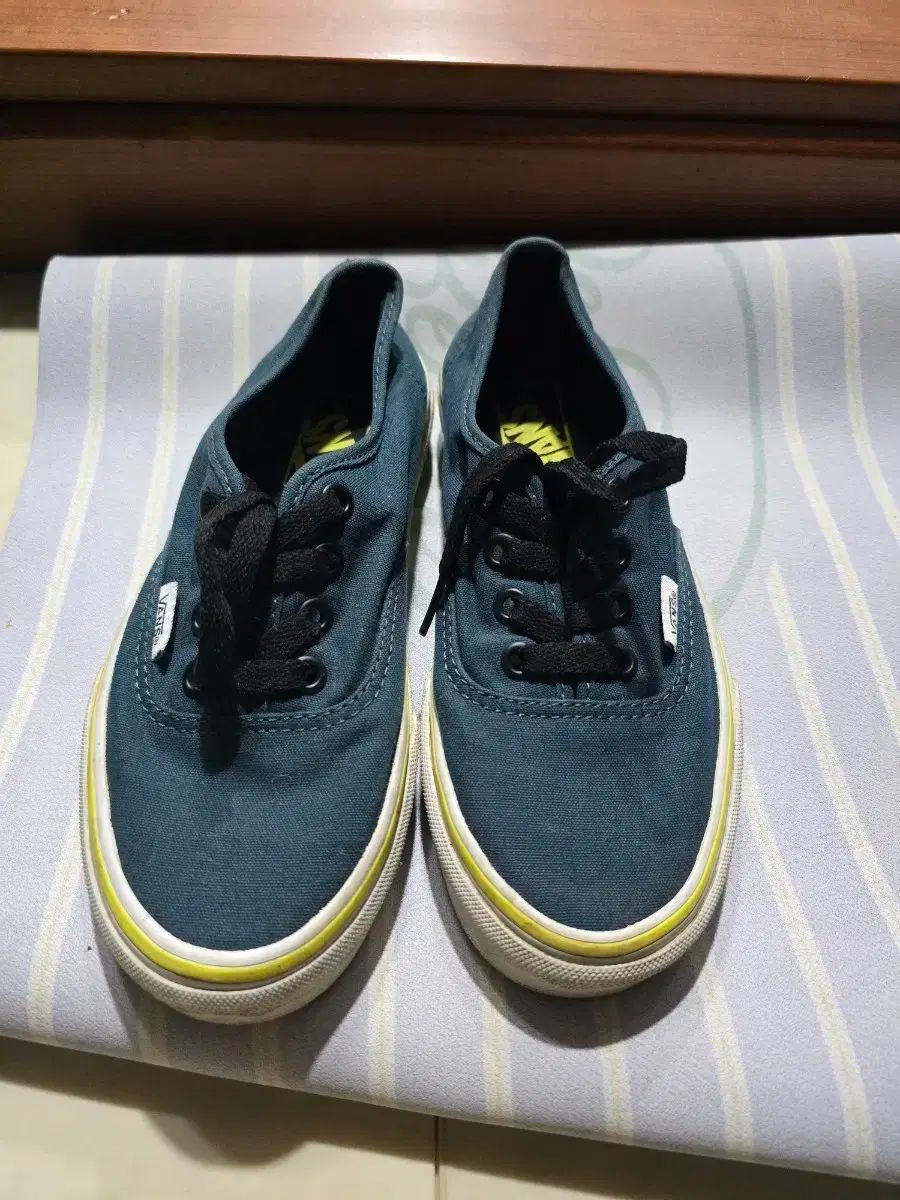 送込！元値20万！エンリコバレリTato Beanデザイナーズソファ