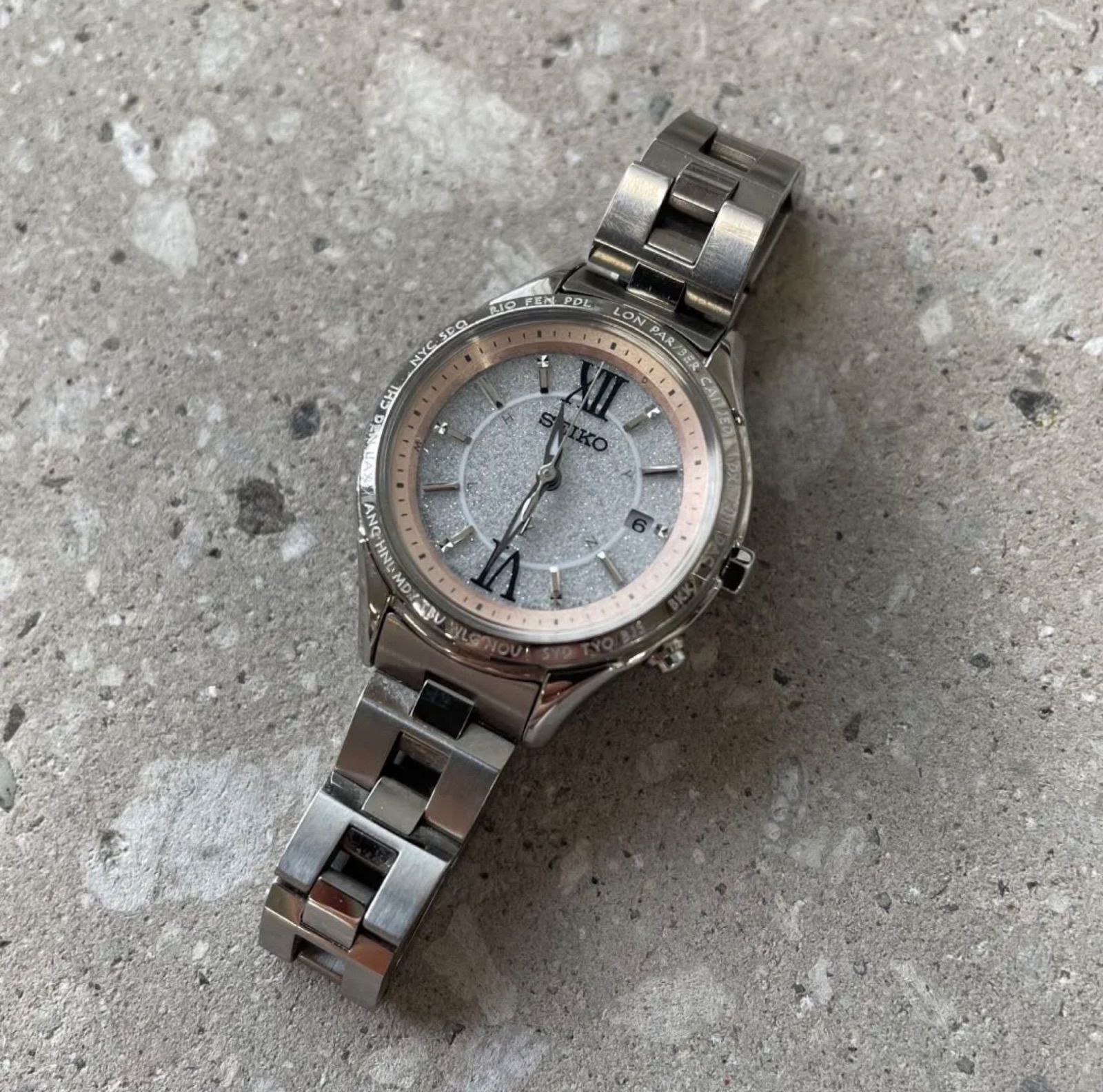 SEIKO ルキア 腕時計 1B25-0AH0 電波 ソーラー