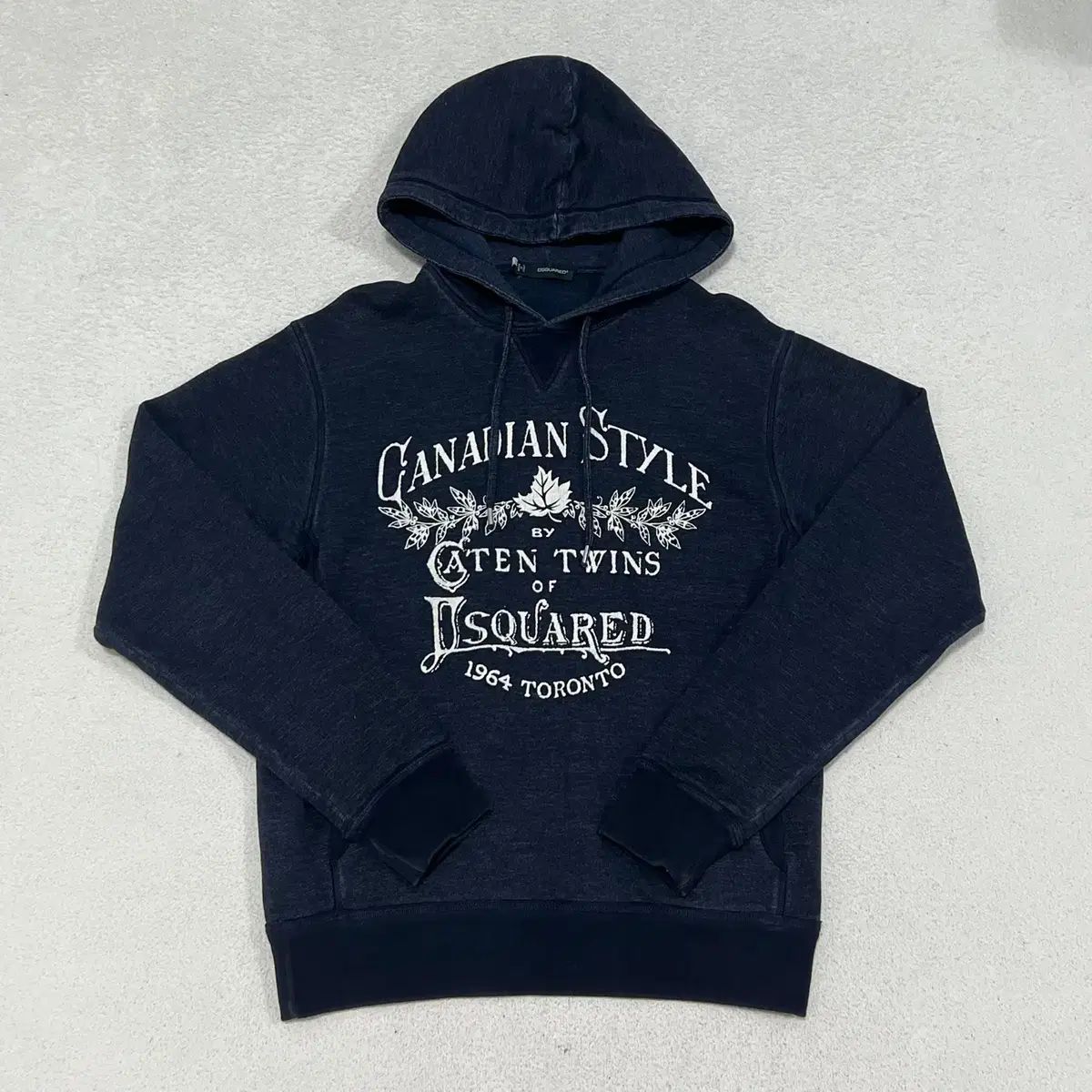 M ディースクエアード2 1964トゥーロント WHO Tシャツ 1107