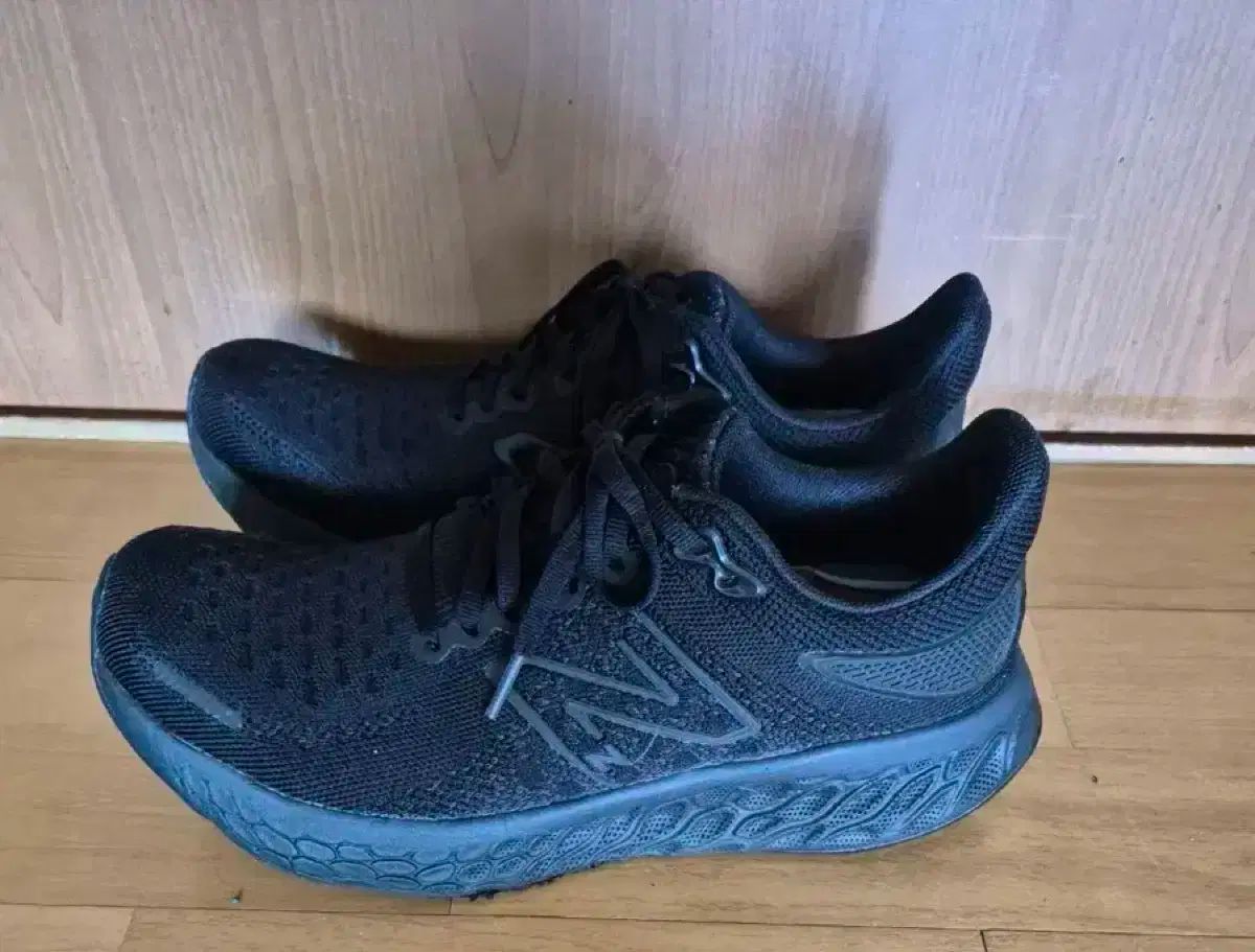 ニューバランス フレッシュフォームX 1080 v12 M1080F12 255mm