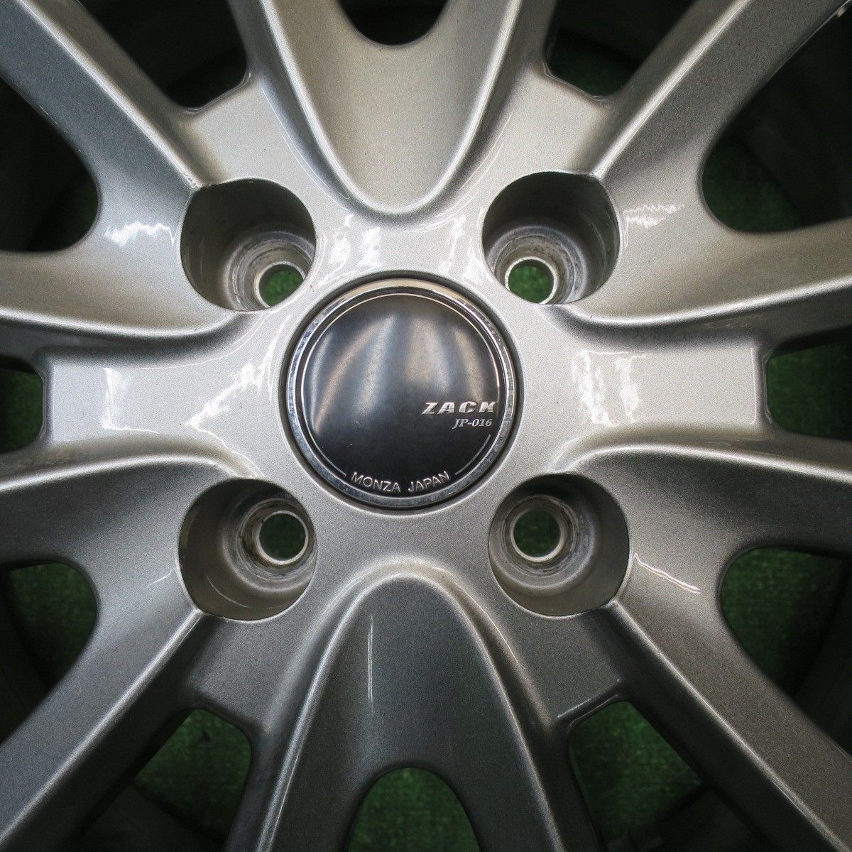  バリ溝 キレイ 8 5分 スタッドレス 195 65 R 16 グッドイヤー アイスナビ7 ZACK JP 016 MONZA ザック モンツァ 16インチ PCD 100 4 H ス 16インチ タイヤ ホイールセット