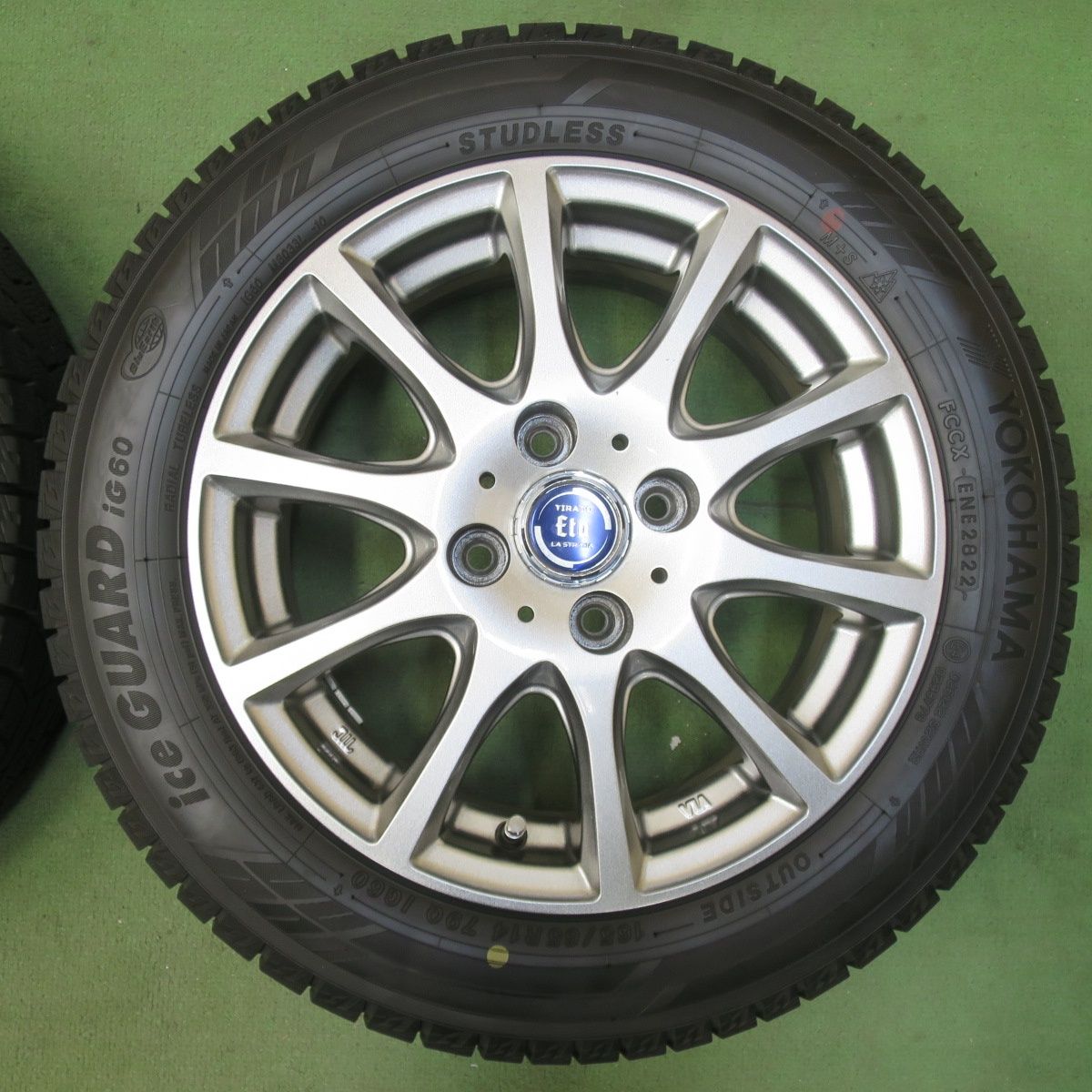  バリ溝 24年 ほぼ10分 スタッドレス 165 65 R 14 ヨコハマ アイスガード iG 60 TIRADO Eta LA STRADA ティラード ラストラーダ 14インチ PCD 100 4 H 5110802イス 14インチ タイヤ ホイールセット