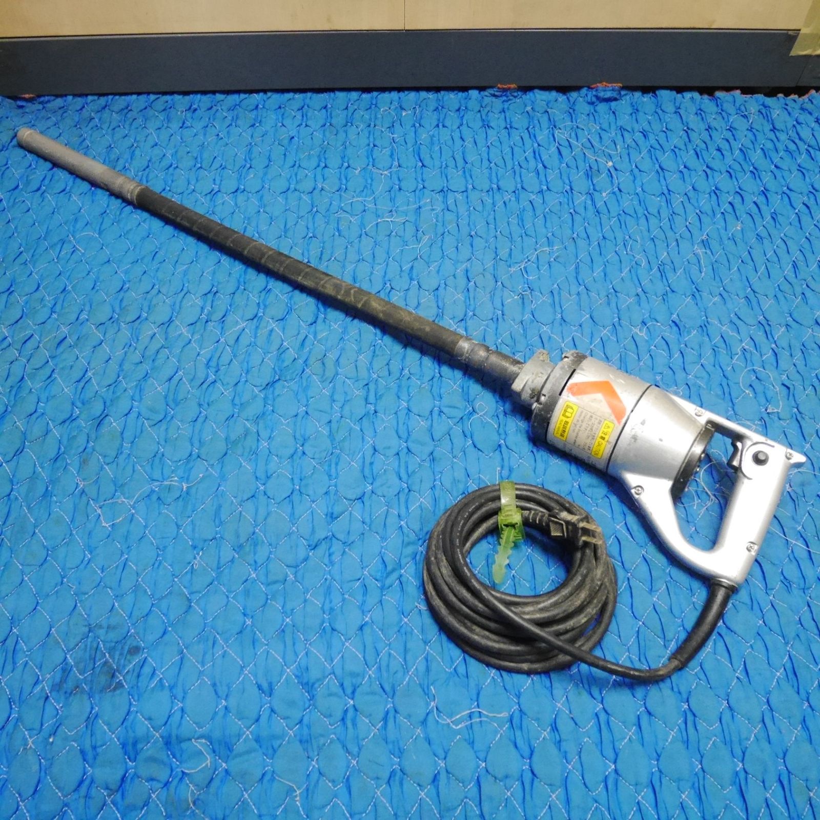 EXEN 軽便 バイブレーター E28FP コンクリート バイブレータ 電動 工具 エクセン ミキサー カクハン機 撹拌機