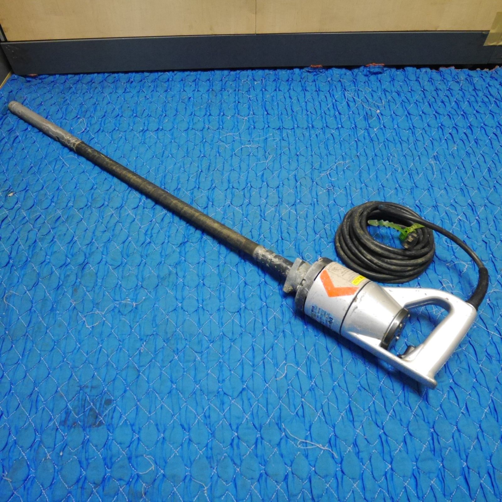 EXEN 軽便 バイブレーター E28FP コンクリート バイブレータ 電動 工具 エクセン ミキサー カクハン機 撹拌機