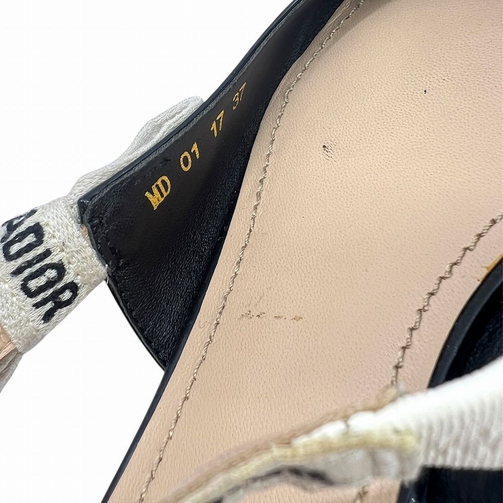 エナメルレザー ローヒール