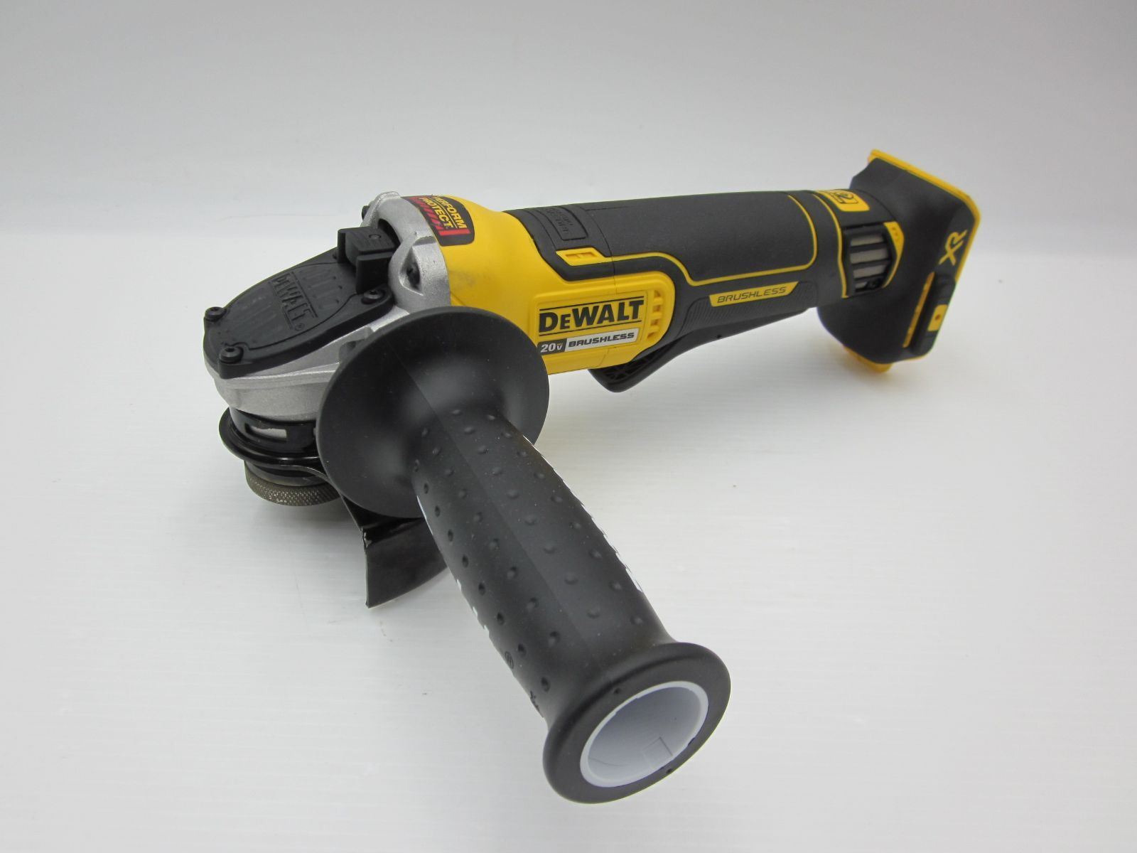 領収書発行可 Dewaltデウォルト DCG413 コードレスディスクグラインダー 最強20Vハイパワー