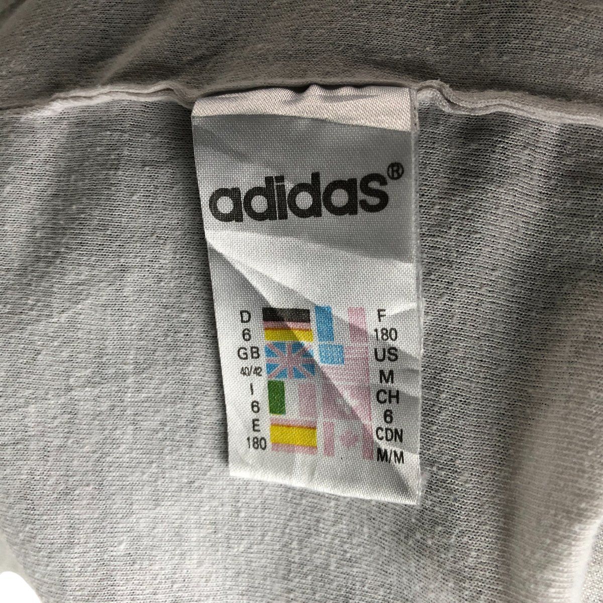 アディダス adidas