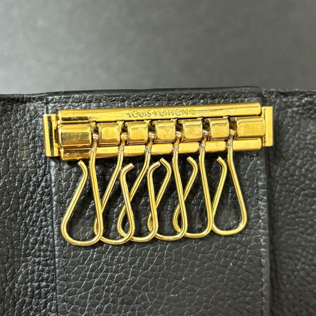 m79 ミュルティクレ6 モノグラムアンプラント キーケース ルイ