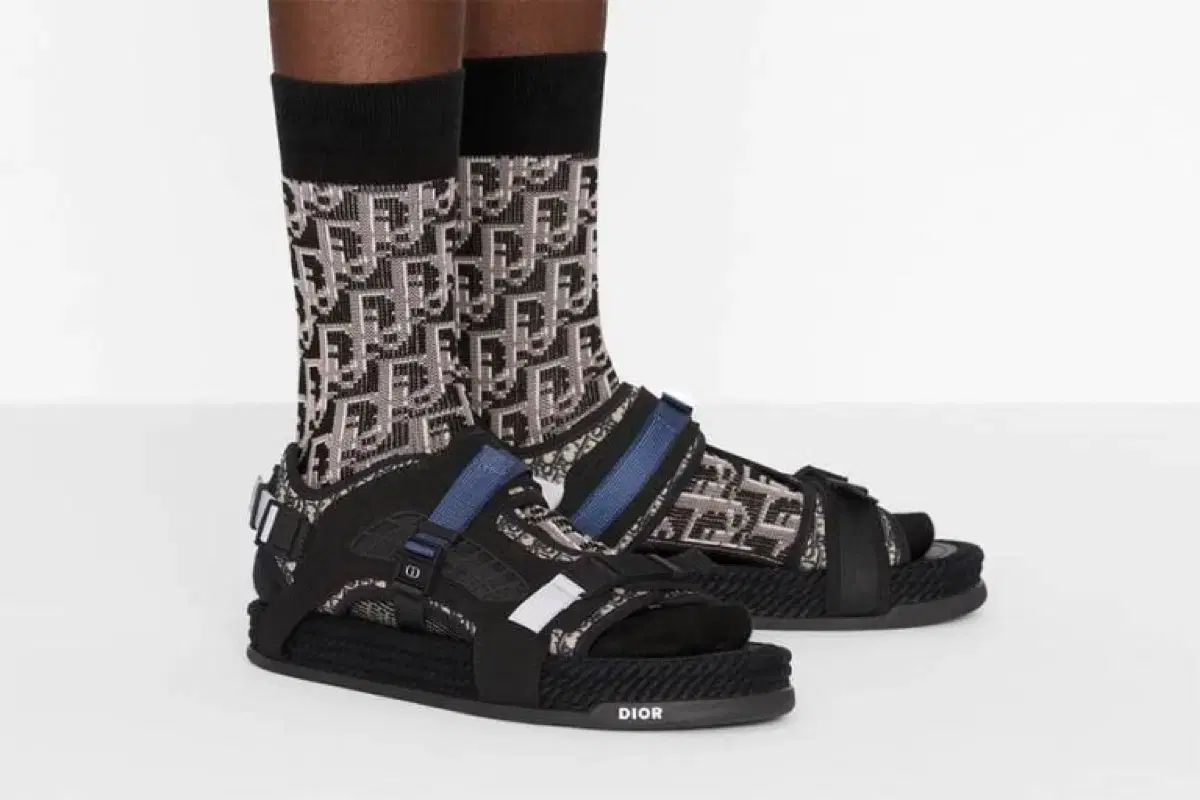 ディオール オブリーク アトラス サンダル