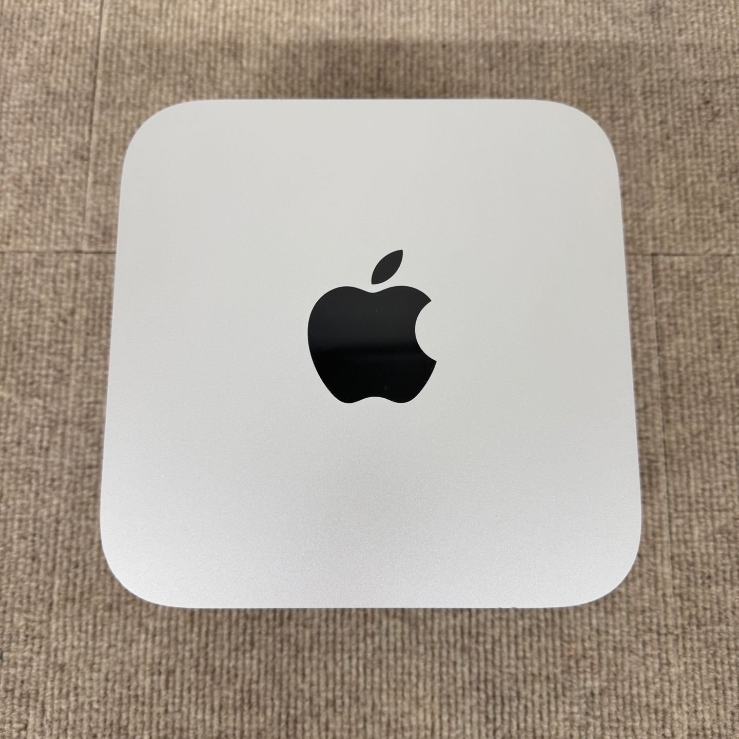 Apple Mac Studio M 2 Ultra 2025 A 2901 64 GB SSD 1 TB 60 Core Tahoe 26.1 MC 086